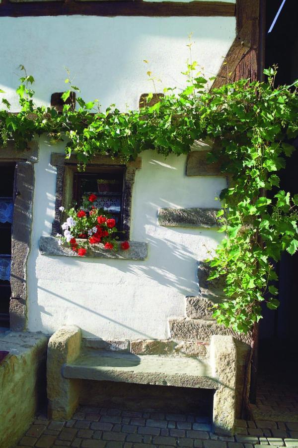 Hotel Restaurant Zum Nachtwaechter Lienzingen Экстерьер фото